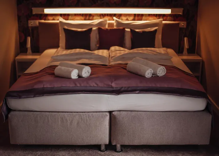 Lumen Gasztropanzio 4* Eger