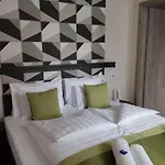 Lumen Gasztropanzio Bed & Breakfast Eger