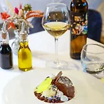 Lumen Gasztropanzio Bed & Breakfast 4*