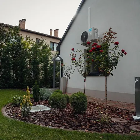 Lumen Gasztropanzio 4* Eger