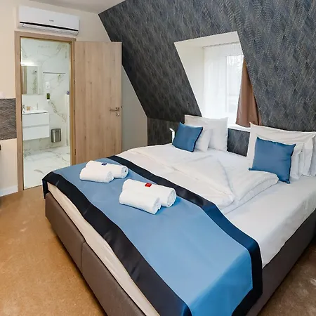 Lumen Gasztropanzio Bed & Breakfast 4*