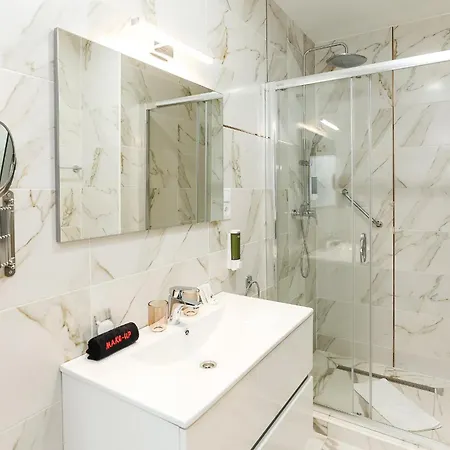 Lumen Gasztropanzio 4* Eger
