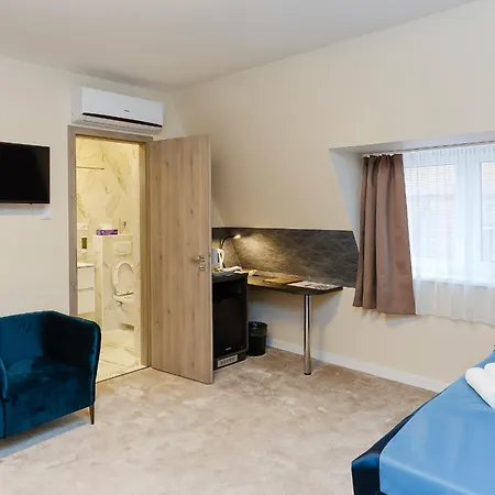 Lumen Gasztropanzio B&B 4*