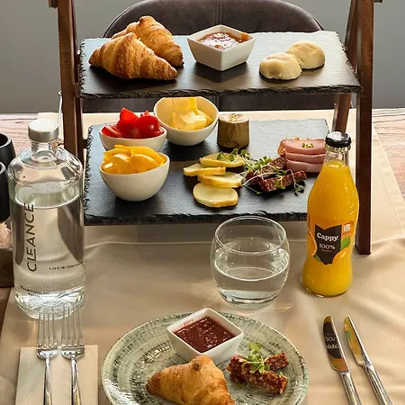 Couette-café Lumen Gasztropanzio Eger